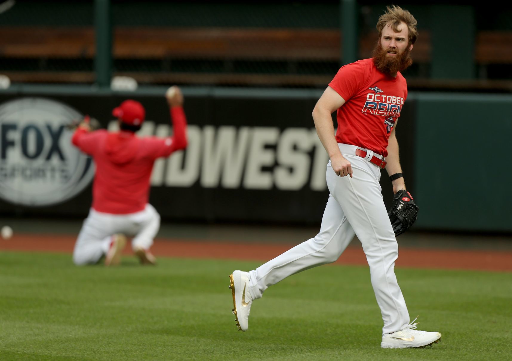 Cards workout before Game 3 curtailed by rain